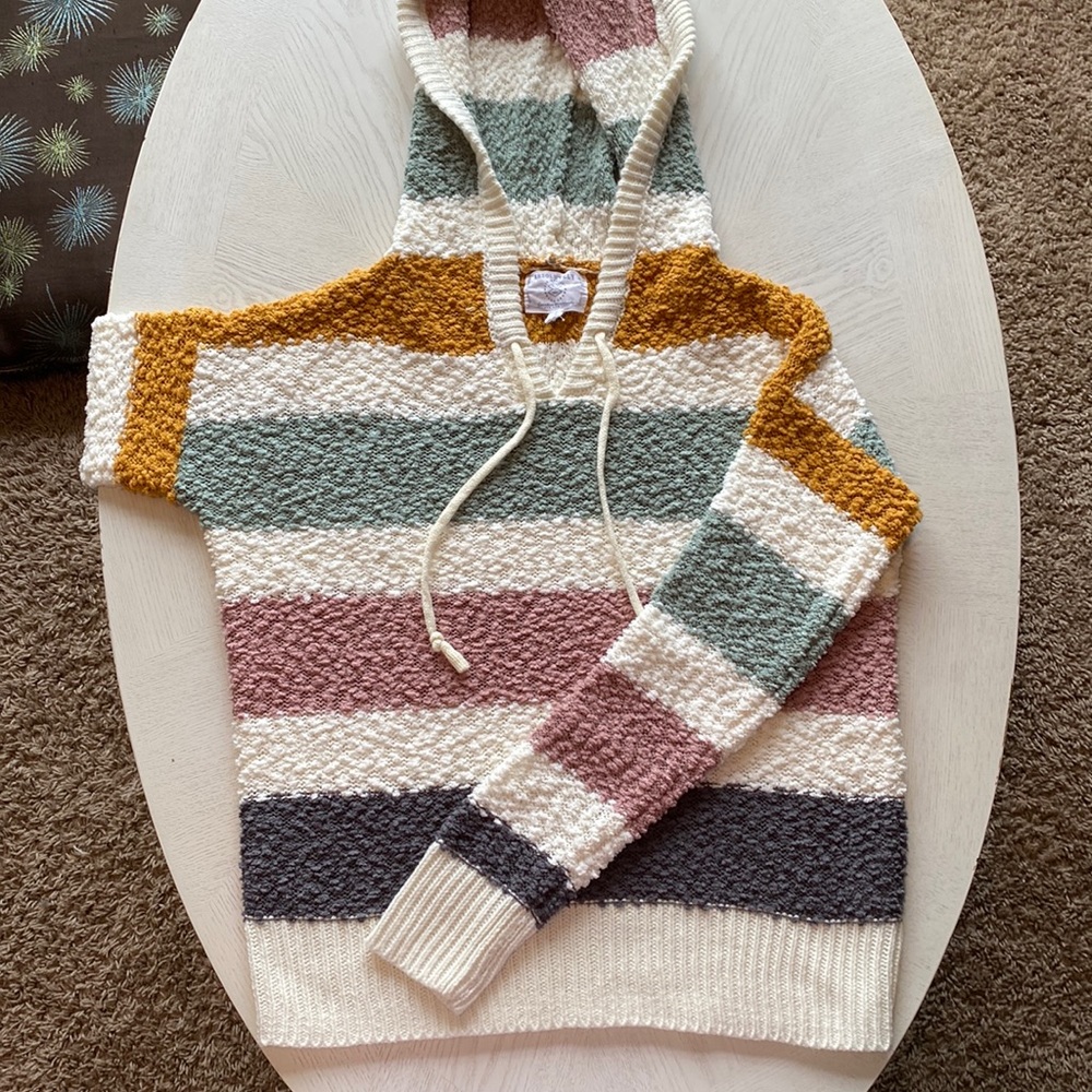 Junior girls Hooded striped sweater. Size S